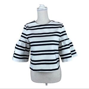 NWT. Zara White Striped Crop Top/Blouse. Size XS.
